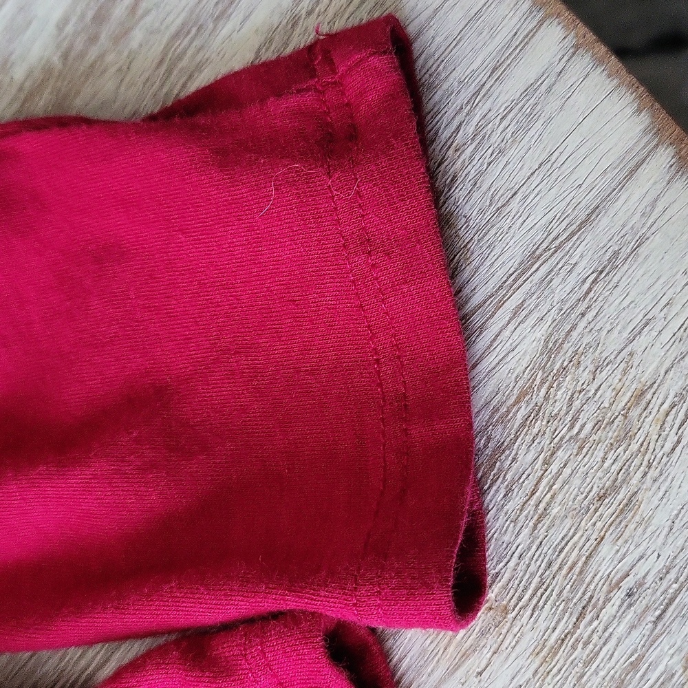 Red t-shirt - Picture 4 of 6
